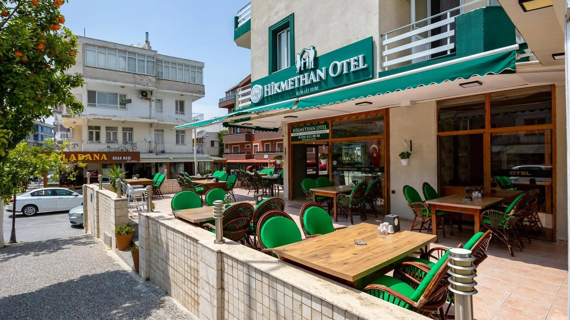 Hikmethan Otel Kusadası 2*,  Turcia
