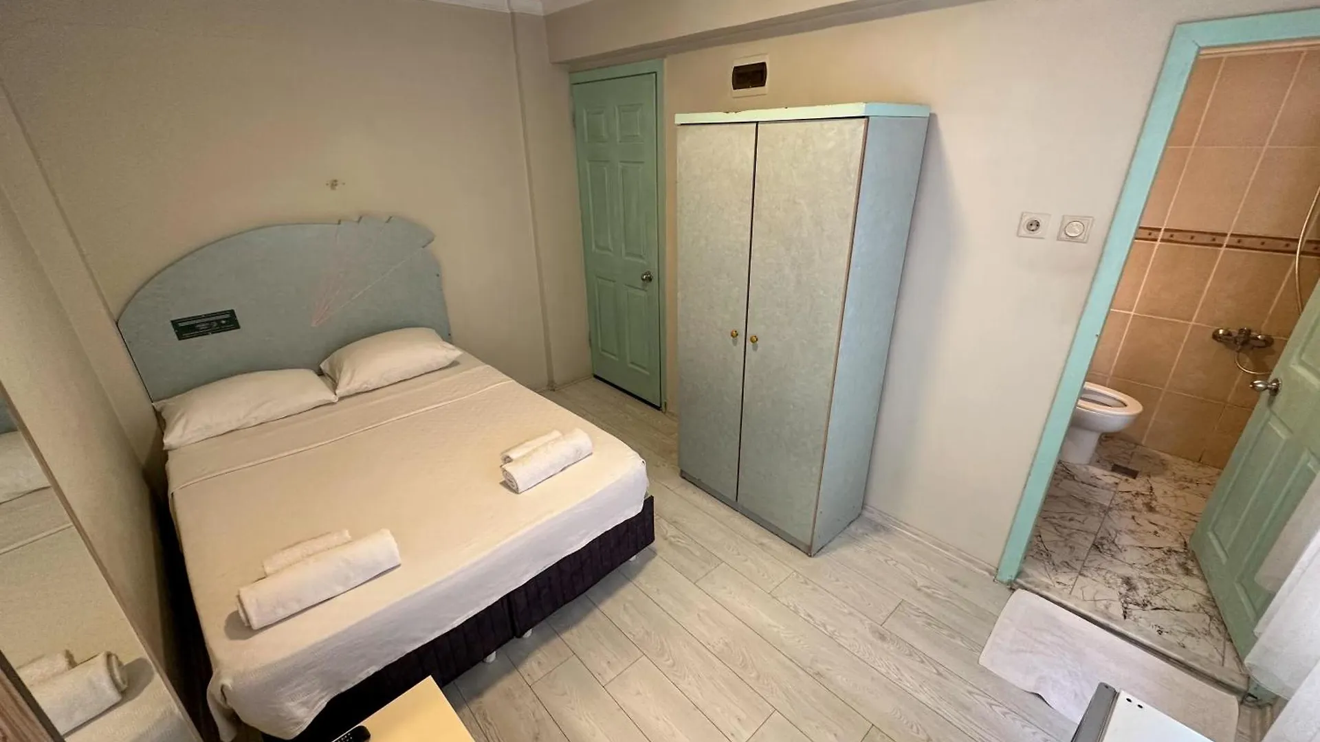 Hikmethan Otel Kusadasi Turkey