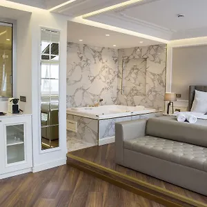Hotel Mina - Special Category ****