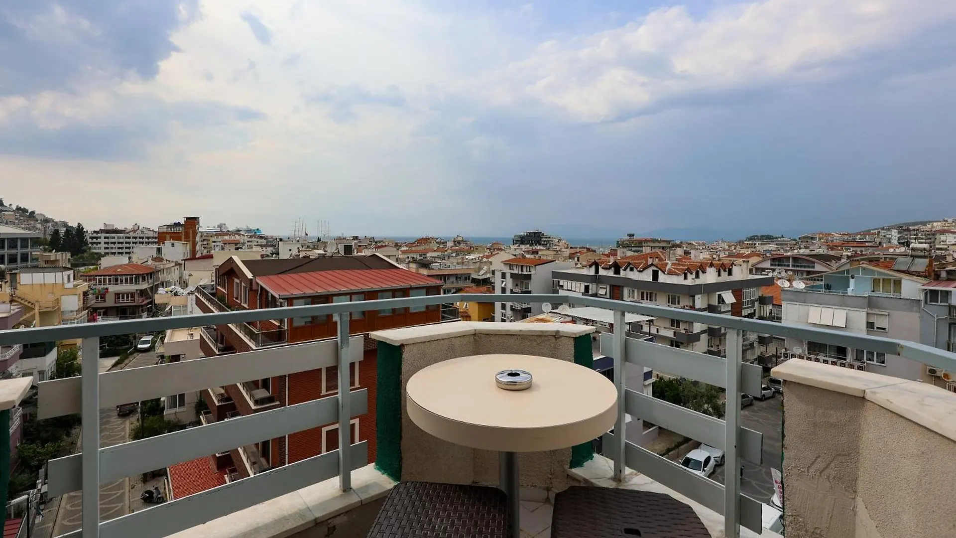 ** Hotel Hikmethan Otel Kusadası Turchia