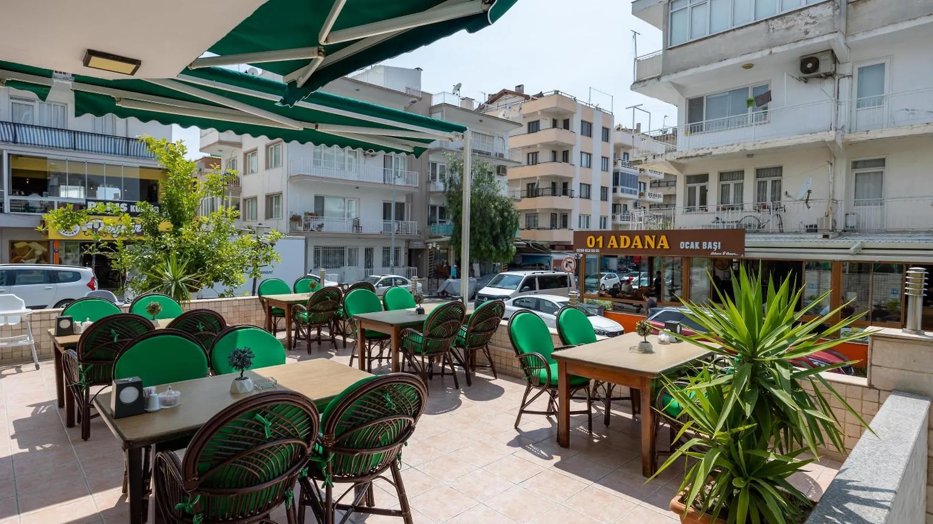 Hotel Hikmethan Otel Kusadası